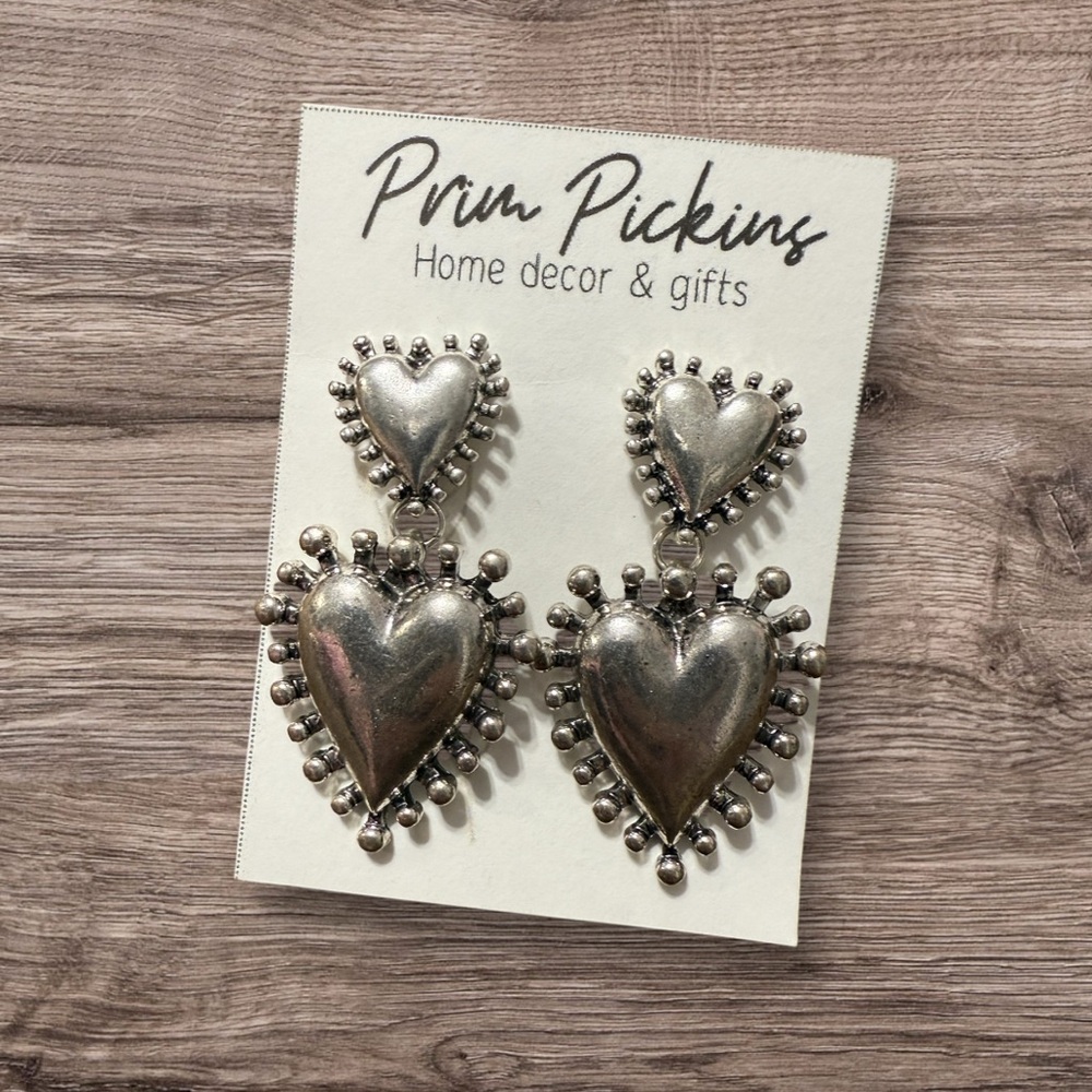 ⭐️ 2/$20 earring sets ⭐️ Silver Heart Earrings western boho farmhouse style